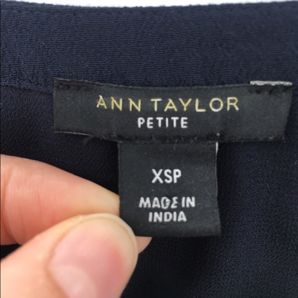 XSP -- Ann Taylor XS Petite Navy Blue Boho Shift Dress - Picture 8 of 9